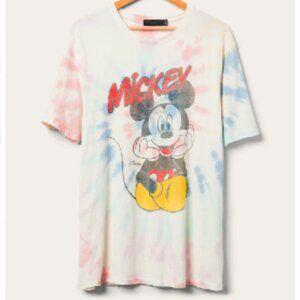 Unisex Mickey Sitting Vintage Tee